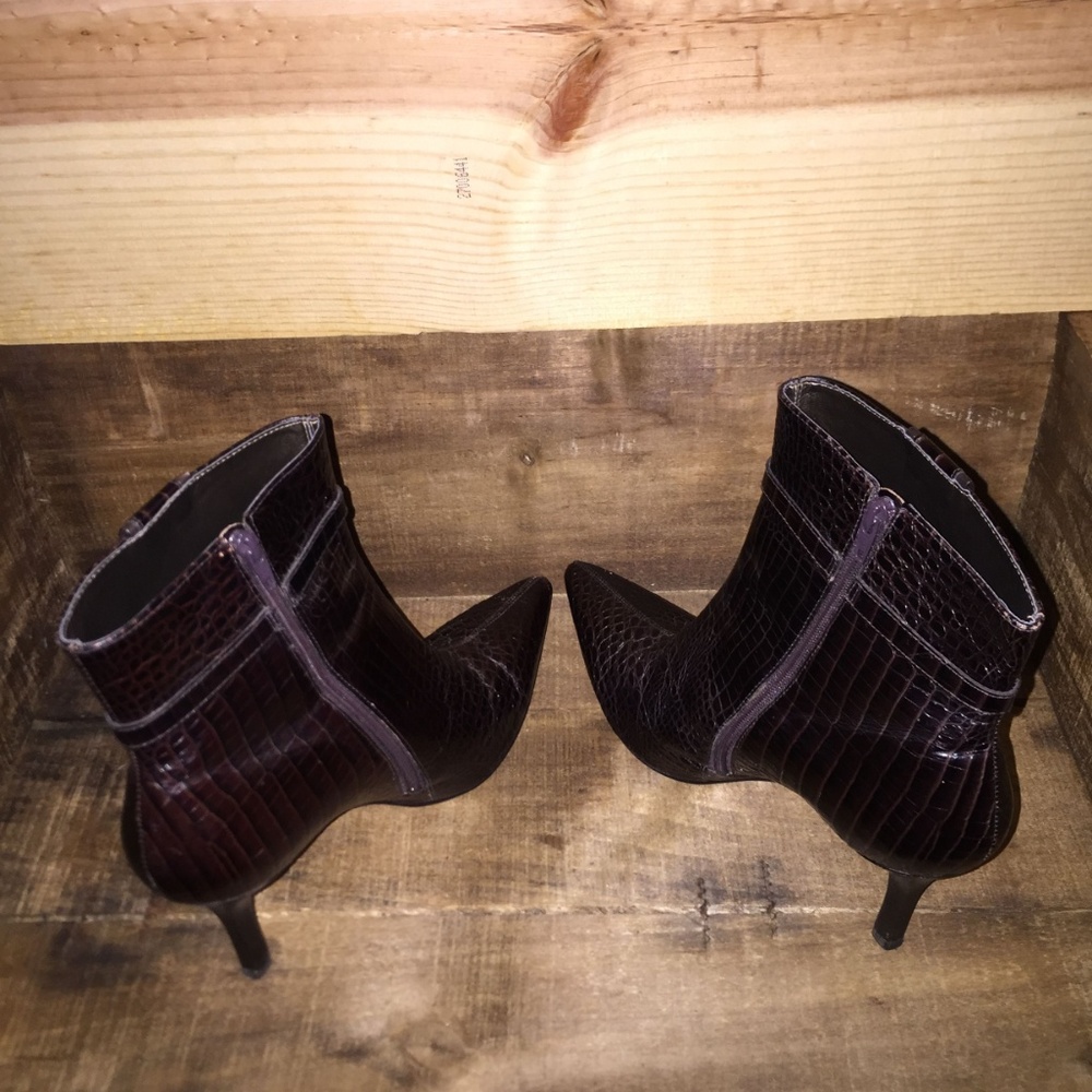 Ann Taylor Ankle Boots Dark Brown Size 9 - Picture 6 of 8